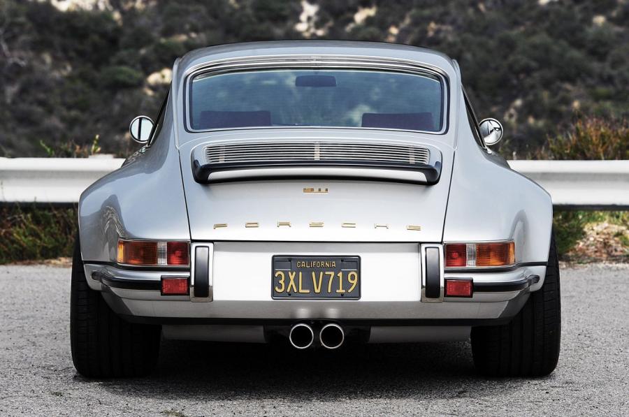  Porsche 911 Restored by Singer 1991 года  (фото 4 из 58)